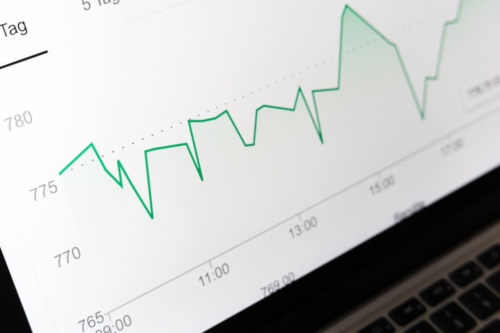 How to Price Software: A 10-Step Framework for SaaS & Software Products How to price software product using pricing and revenue analysis
